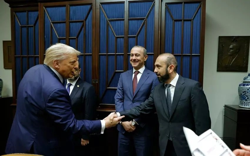 Armen Qriqoryan: İran da yolların açılmasında maraqlı olmalıdır