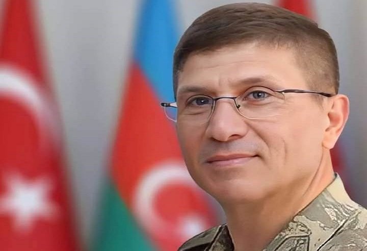 General Bəxtiyar Ersay Azərbaycandan GEDİR?