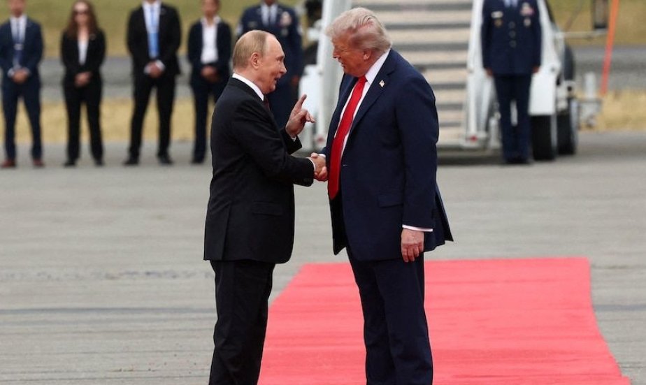 Putin Trampla hansı dildə DANIŞDI... - VİDEO