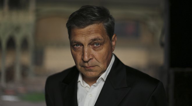 Rusiyanın "qazancı": Donbas xarabalıqları və milyonlarla tabut...