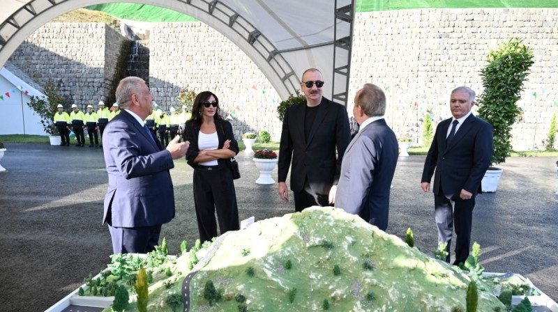 Prezidentlə xanımı Murovdağ tunelinin texniki açılışını ediblər - FOTOLAR - YENİLƏNİB