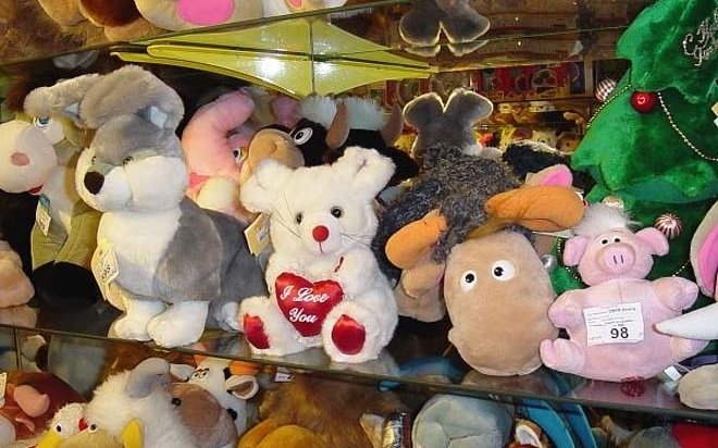 Ölkəyə ayaq açan bu oyuncaqlar ölüm saçır - XƏBƏRDARLIQ
