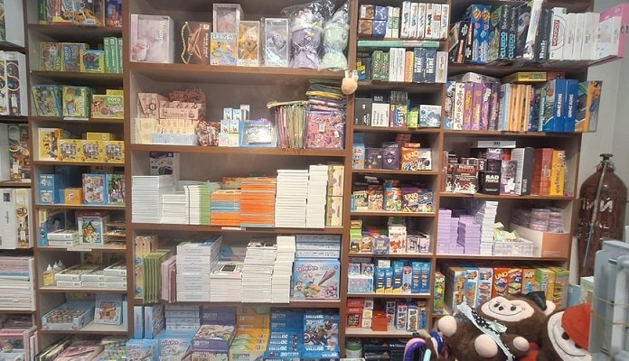 Məktəbli bazarında ajiotaj: bir uşaq neçəyə "başa gəlir?" - qiymətlər