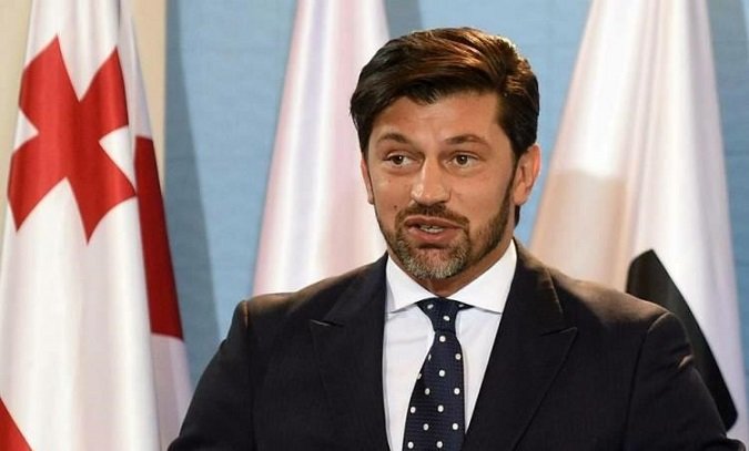"Bizə dedilər ki, silah veririk, onlarla döyüşün" - Tbilisi merindən şok sözlər