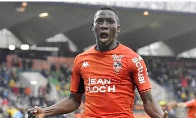 "Qarabağ" tarixinin ən bahalı transferi - Yeni oyunçu gəlir