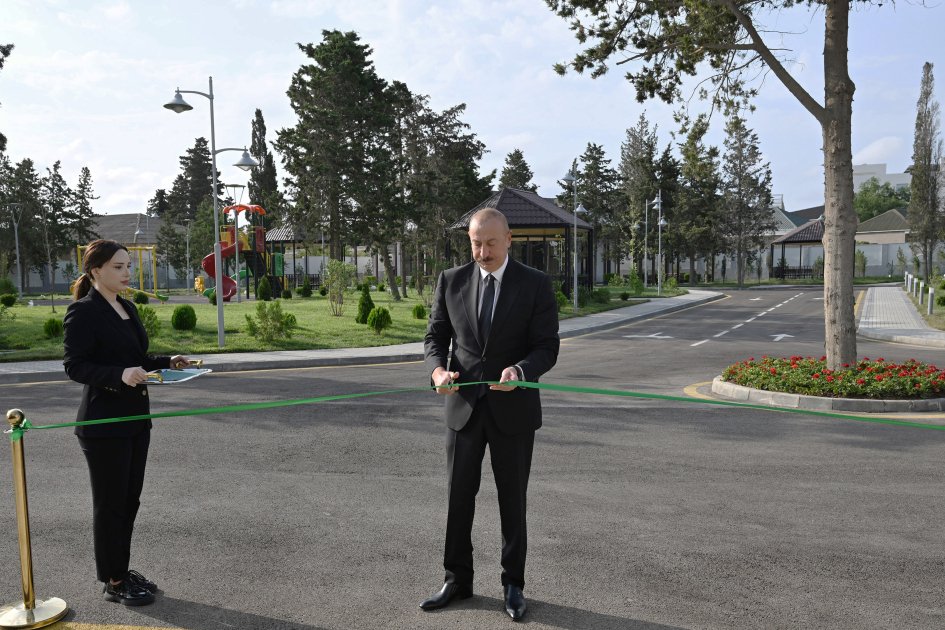Prezident Yazıçılar Birliyinin Yaradıcılıq Evinin açılışında