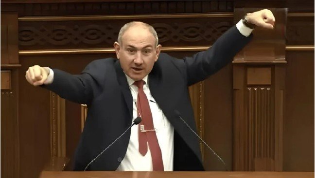 Paşinyan günə bu mahnı ilə başladı, ermənilər dəli oldu – VİDEO