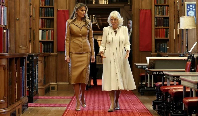Putinə verilən mesajla bağlı bilinməyən detallar: onlar niyə elə geyindi? – FOTO