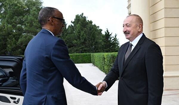 Ruanda prezidentinin rəsmi qarşılanma mərasimi oldu