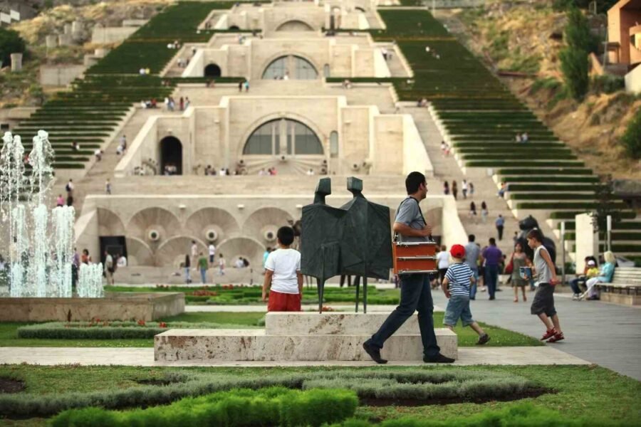 İrəvanda Muradovun başına nələr gəlib? – Özü hər şeyi danışdı