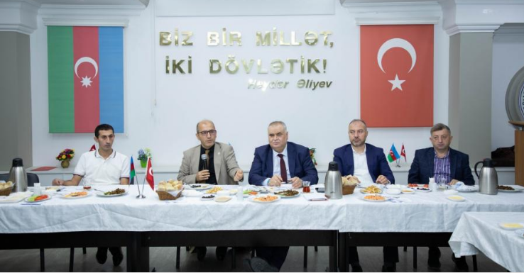 Gəncliyə Yardım Fondunda Milli Mətbuatın 150 illiyi münasibətilə görüş keçirilib