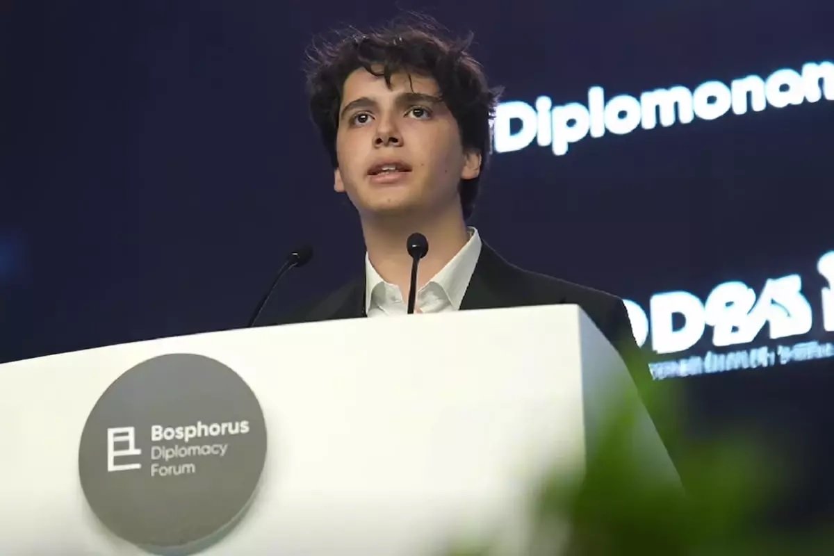 Ərdoğanın nəvəsinin Qəzza ilə bağlı zirvəyə damğasını vuran mesajı