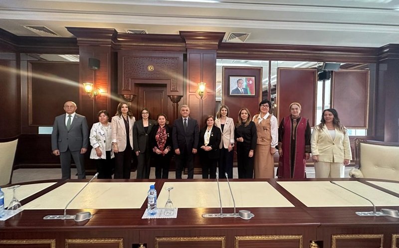 Milli Məclisin İctimai birliklər və dini qurumlar komitəsində mühüm görüş keçirilib - FOTO