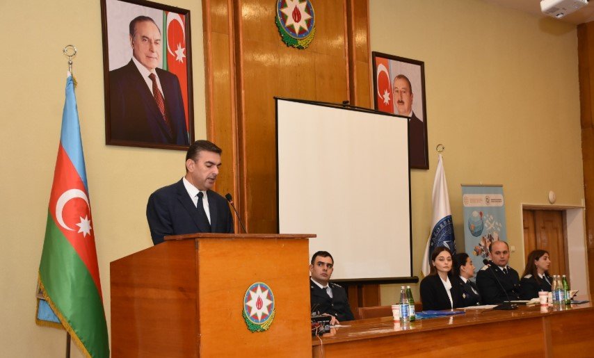 Əcnəbi tələbələrə miqrasiya qaydaları izah olunub