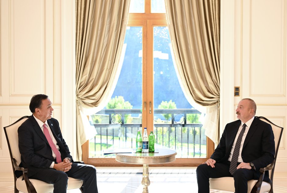 Prezident TDT-nin Baş katibini qəbul edib