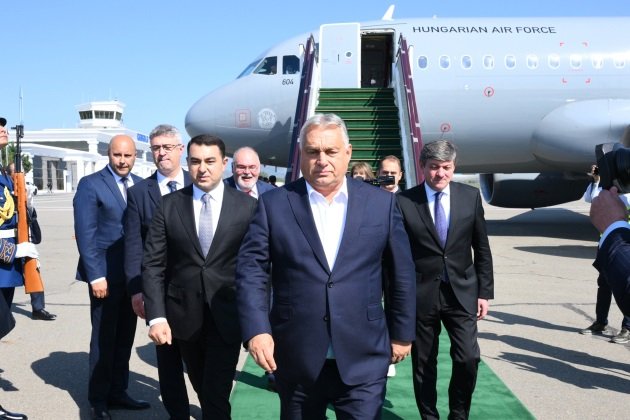 Orban Qəbələyə gəldi
