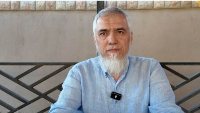 Cabir İmanovun dəfnindəki “sirli adam”: Əlixan Musayev kimdir?