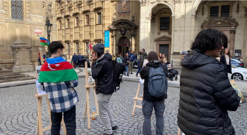 Praqada Beynəlxalq Diaspora Mərkəzinin layihəsi – ‘Qaçqınların öz vətənlərinə repatriasiyası: Avropa təcrübəsi’ sərgisi