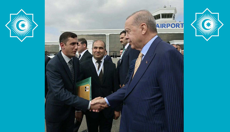 Kəlbəcərli gənc şairin Qəbələdə Ərdoğanla görüşü gündəm oldu-FOTO