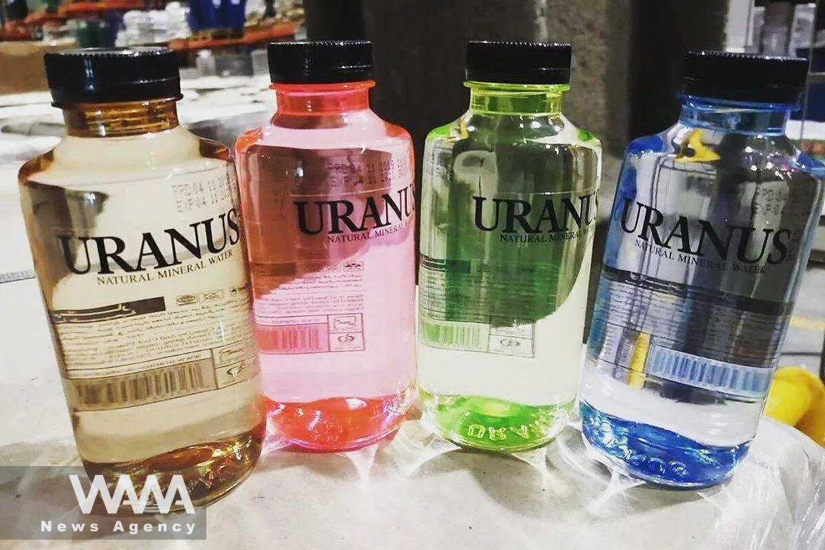 İranın mineral suyunu içənlər öldü, OMAN və BƏƏ qadağalar qoydu