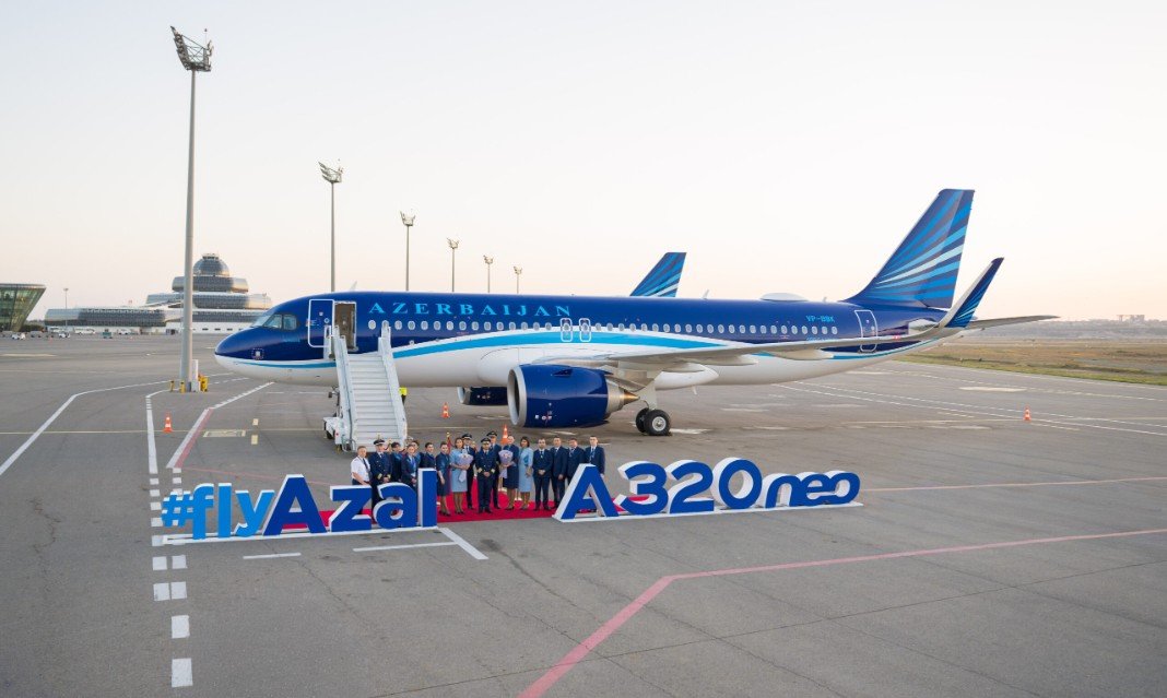 AZAL-ın ikinci yeni “Airbus A320neo” təyyarəsi Bakıya gətirildi – FOTOLAR