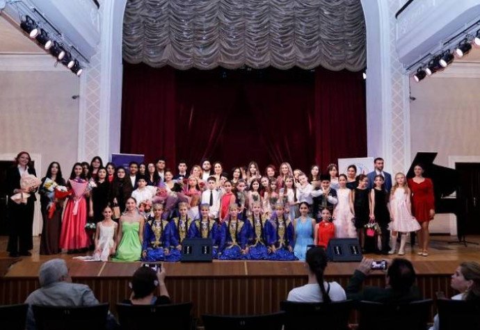 Müstəqilliyin Bərpası Gününə həsr olunmuş tədbir - Foto