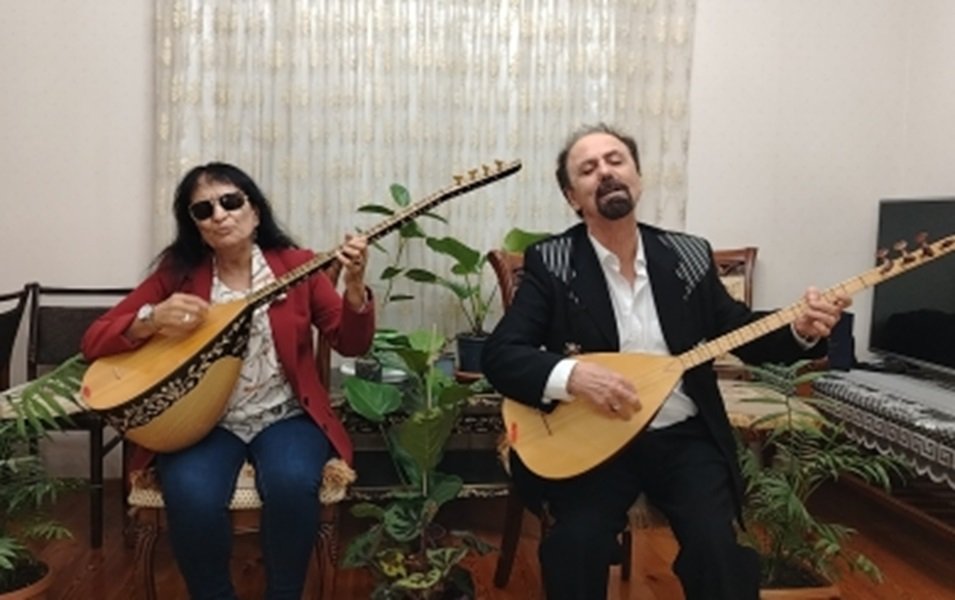 Durnaların  qanadında...  -  Acılardan  umudlara...