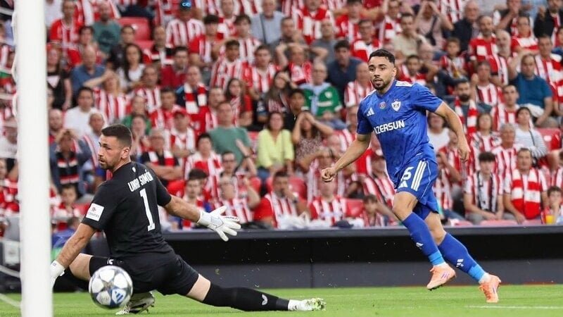 "Qarabağ" "Atletik"ə məğlub oldu