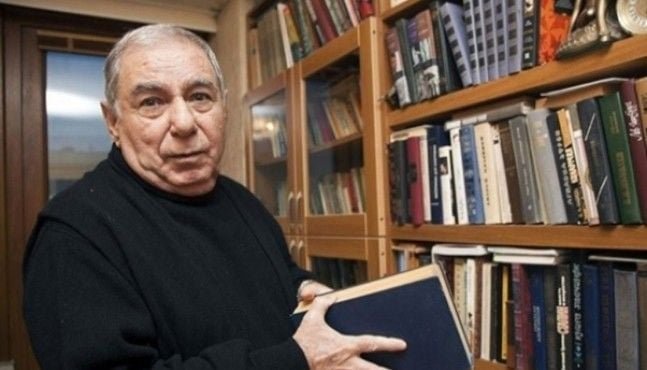 Əylisli danışdı: Adımın Ramiz Mehdiyevlə yanaşı çəkilməsi...