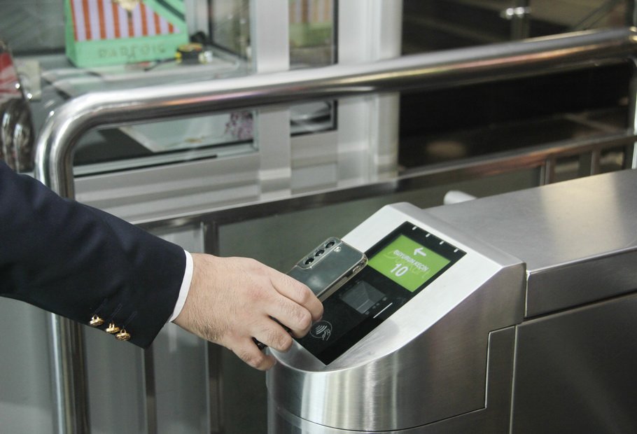 Metroda tələbə kartı ilə ödəniş etmək imkanı YARADILDI - RƏSMİ