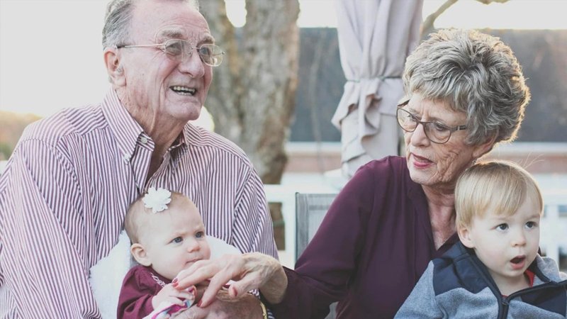 100 yaşını keçənlərin sayında rekord: Uzunömürlülüyün sirri tapılırmı?