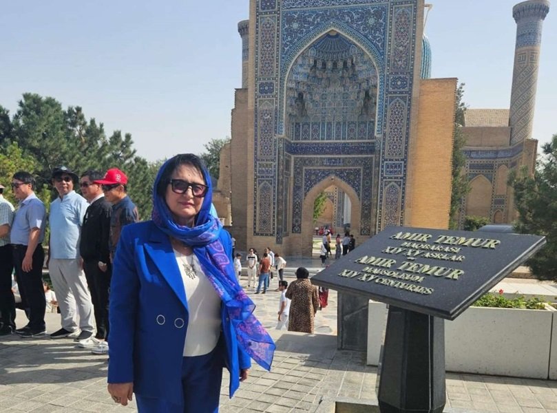 Daşkənddə Zəngi Ata Mavzoleyi, Sahibgiran darvazası… - Zəngi tayfaları