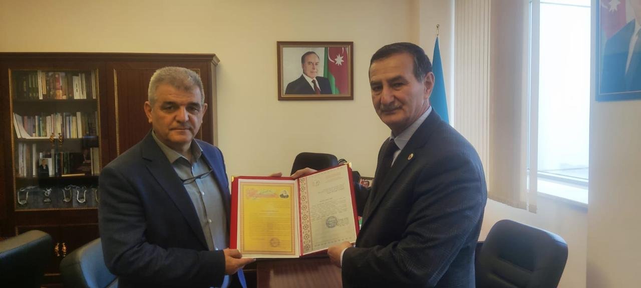 Komitə sədri “Çuvaşıstan–Azərbaycan Dostluq Cəmiyyəti”nin sədrini qəbul edib