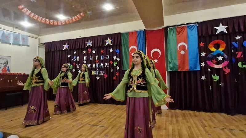 Bakı Atatürk Liseyində Zəfər Gününün 5-ci ildönümü münasibətilə tədbir keçirilib