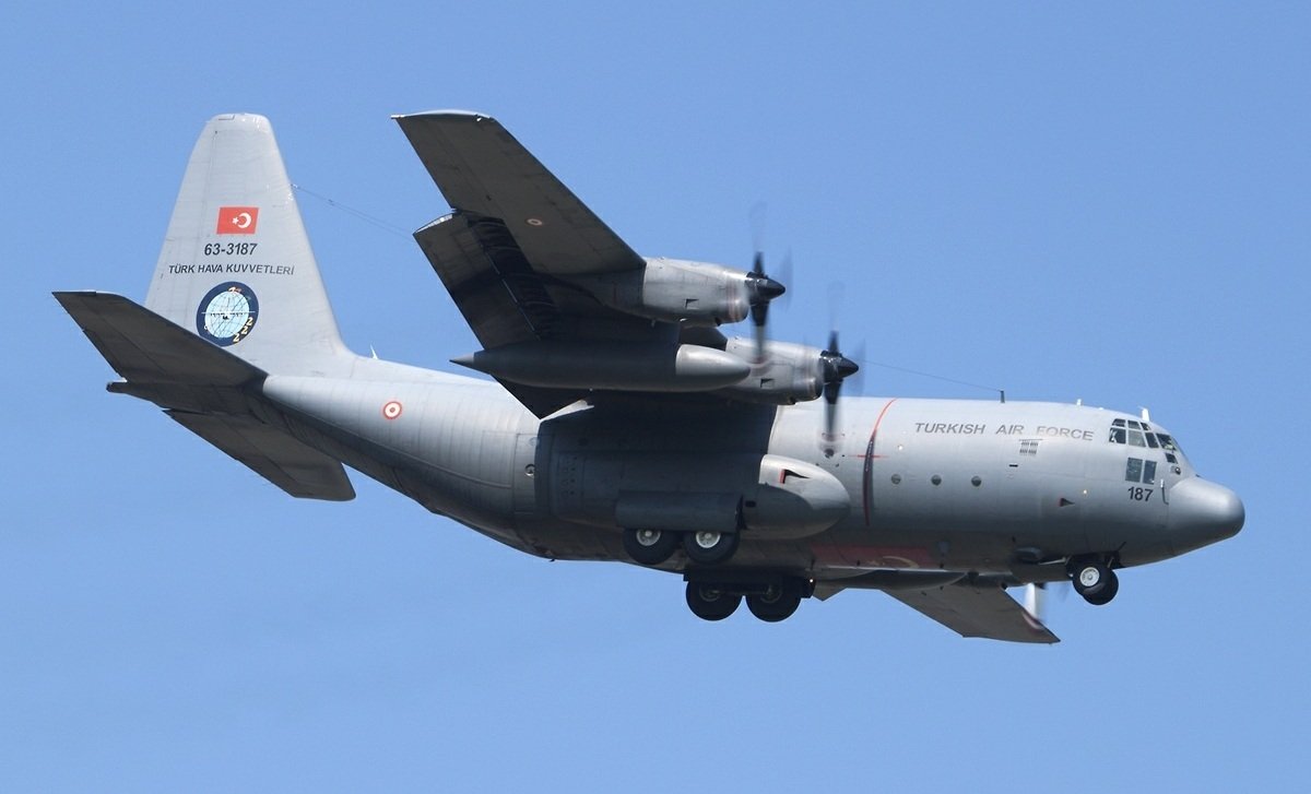 Türkiyə təyyarəsi niyə Gürcüstanda qəzaya uğradı? Ekspert üç aspekti açıqladı