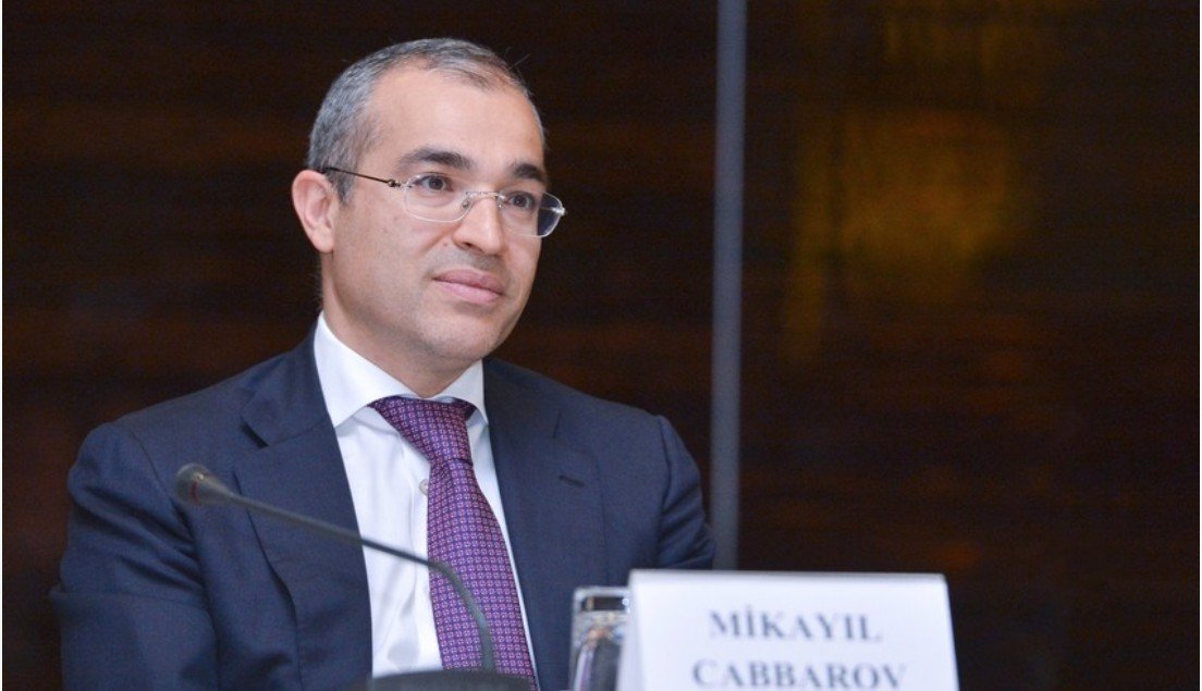 Bu şəxslər daha az vergi ödəyəcək - Mikayıl Cabbarov AÇIQLADI