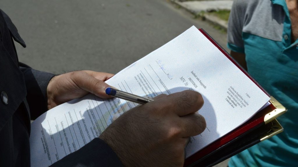 Almaniyada 3000 avro, Azərbaycanda 300 manat – Hansı xətaya görə bu məbləğ ödənməlidir?