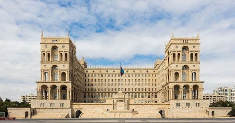 Azərbaycanda 4 nazirlik ləğv edilə bilər?