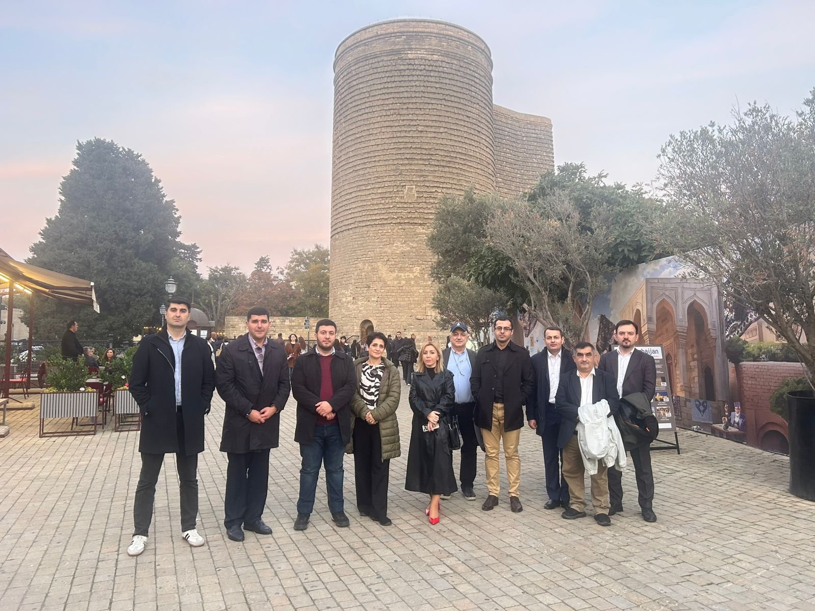 Azərbaycana gələn ermənilər Bakını gəzdilər - FOTOLAR