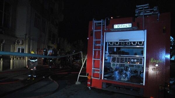 Yasamaldakı yanğına görə bu restoranı ittiham etdi - Video