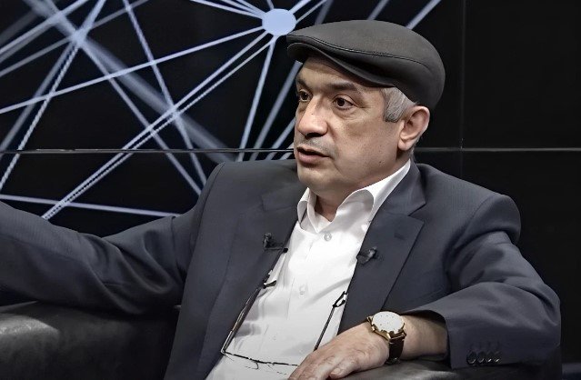 Şair Arif Buzovnalı vəfat edib