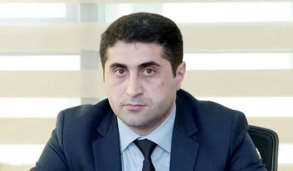 Qax İcra Hakimiyyəti: Sürücü əvvəlki işindədir...