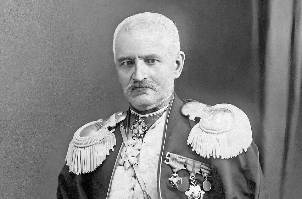 Fətəli Xan Xoylunun həyatı və ictimai-siyasi fəaliyyəti