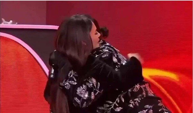 Samirənin qucaqladığı erməni ordumuza qarşı döyüşübmüş