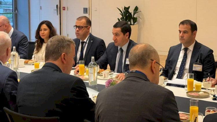 Hikmət Hacıyev NATO Baş Qərargahında görüş keçirdi