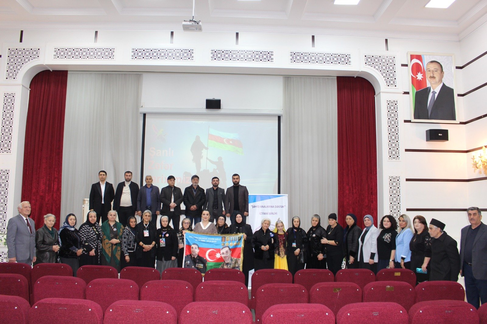 Şanlı Zəfər Tariximiz