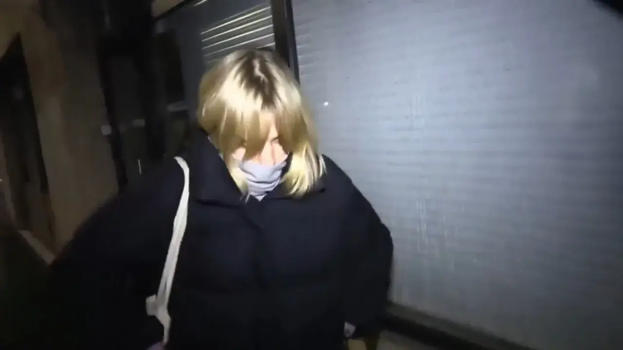 "Atana zəng et, Kiyevin vurulmasını dayandır" - Putinin "qızı" jurnalist qarşısında çətin vəziyyətə düşdü + VİDEO