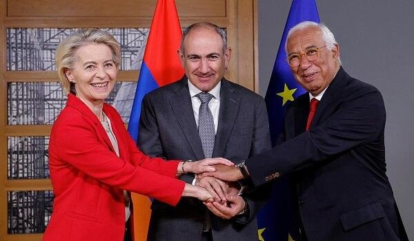 İrəvanın AB ilə sazişi - Yenə Bakıya qarşı oyun qurulur