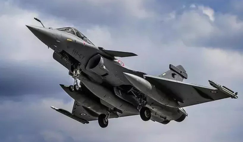 Dünyada ən çox döyüş təyyarəsi olan ölkələr: Azərbaycanda neçəsi var? - SİYAHI
