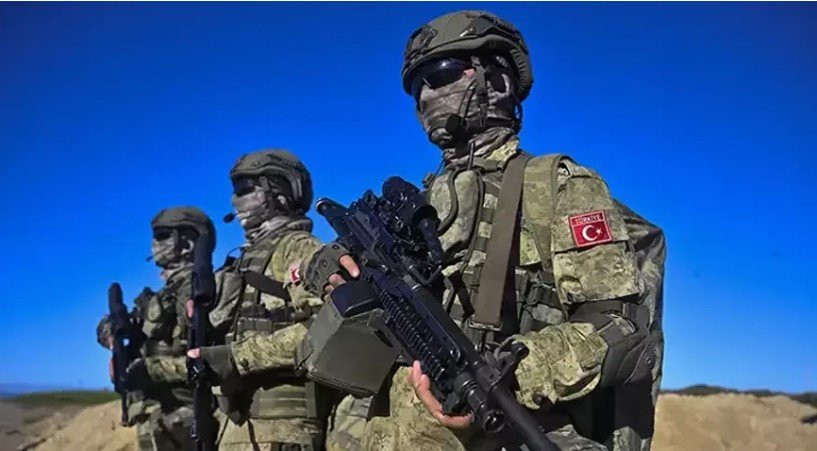 Fransızlar gedir, türklər gəlir - Səssiz bir şəbəkə yaranır